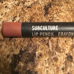 MAC LIP PENCIL / LIP LINER - SUBCULTURE
